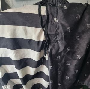 Joe Boxer Skulls & Stripes Board Shorts